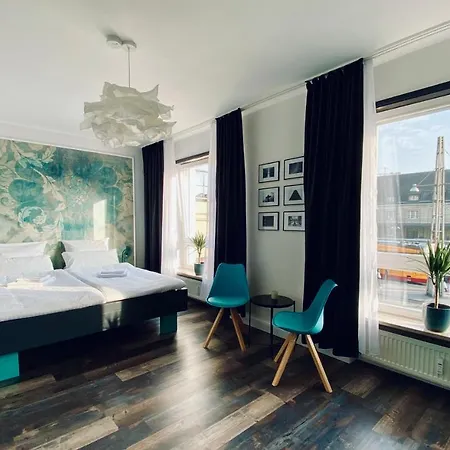 Zentrales 130 Qm Design-appartement Mit Extras Apartman *