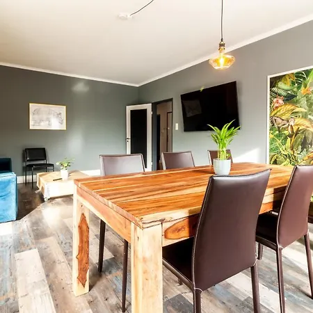 Apartman Zentrales 130 Qm Design-appartement Mit Extras *